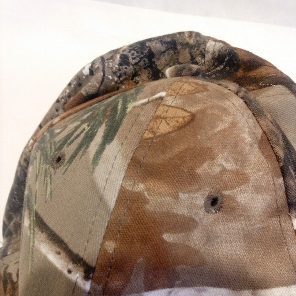 Panther Bison Baseball Cap Camo Print With 2 Led Lights EUC Vented - Picture 9 of 10